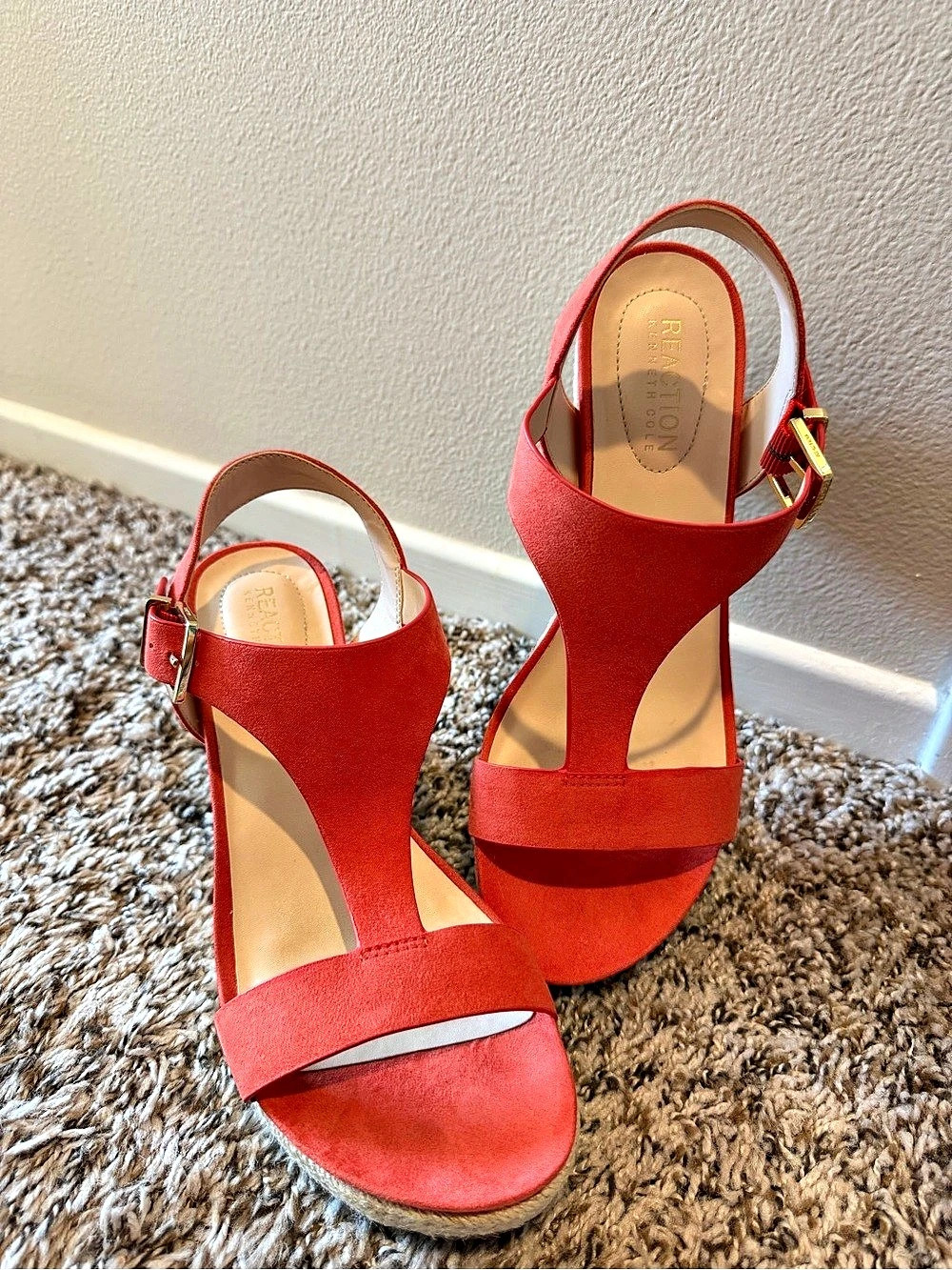 Kenneth Cole Reaction Card Espadrille Wedge Spiced Coral T strap Sandals US 7.5